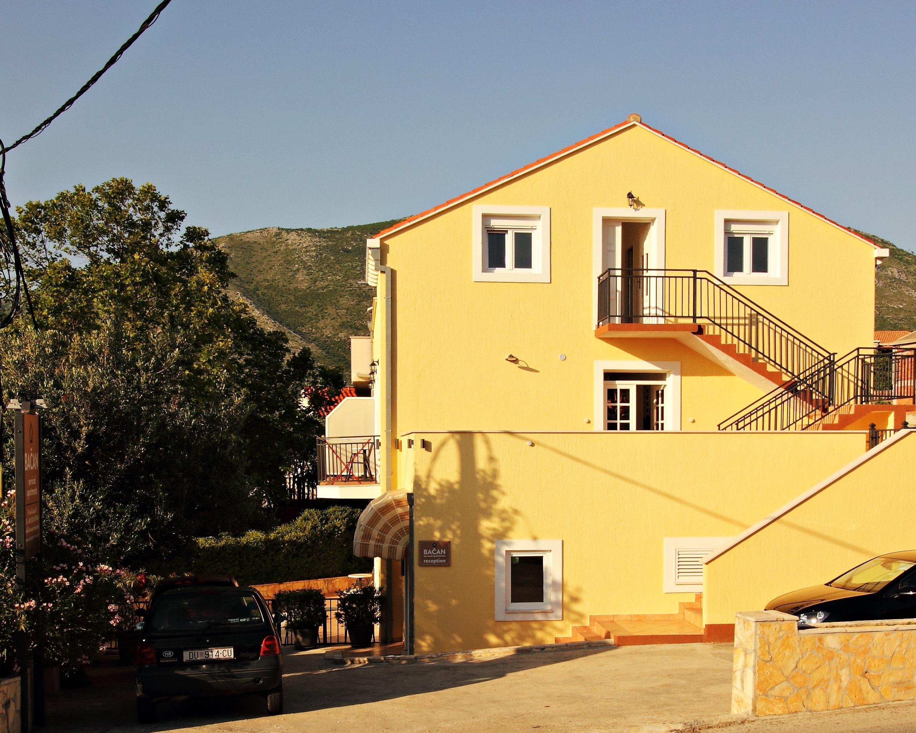 Appartement Bacan Serviced *