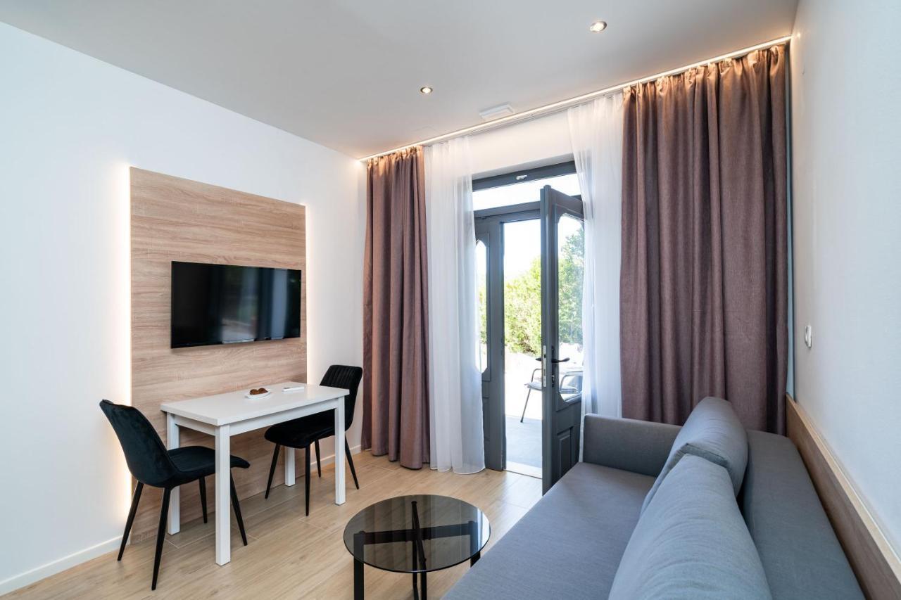 Bacan Serviced Appartement