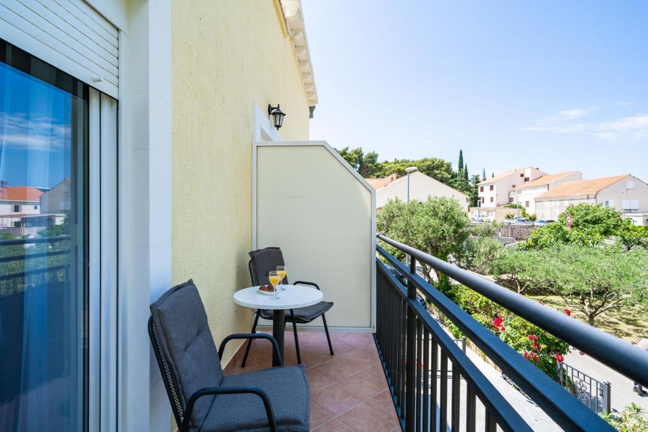 Appartement Bacan Serviced