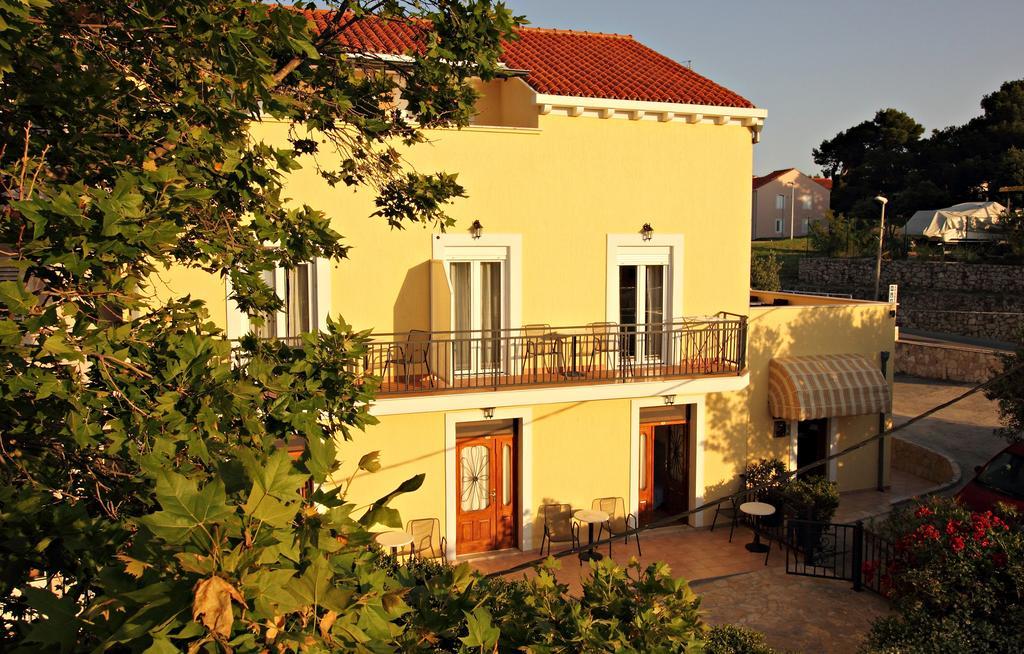 Appartement Bacan Serviced *